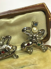 Vintage Silver Tone Diamanté Faux Pearl Dancing Pair Brooch Set