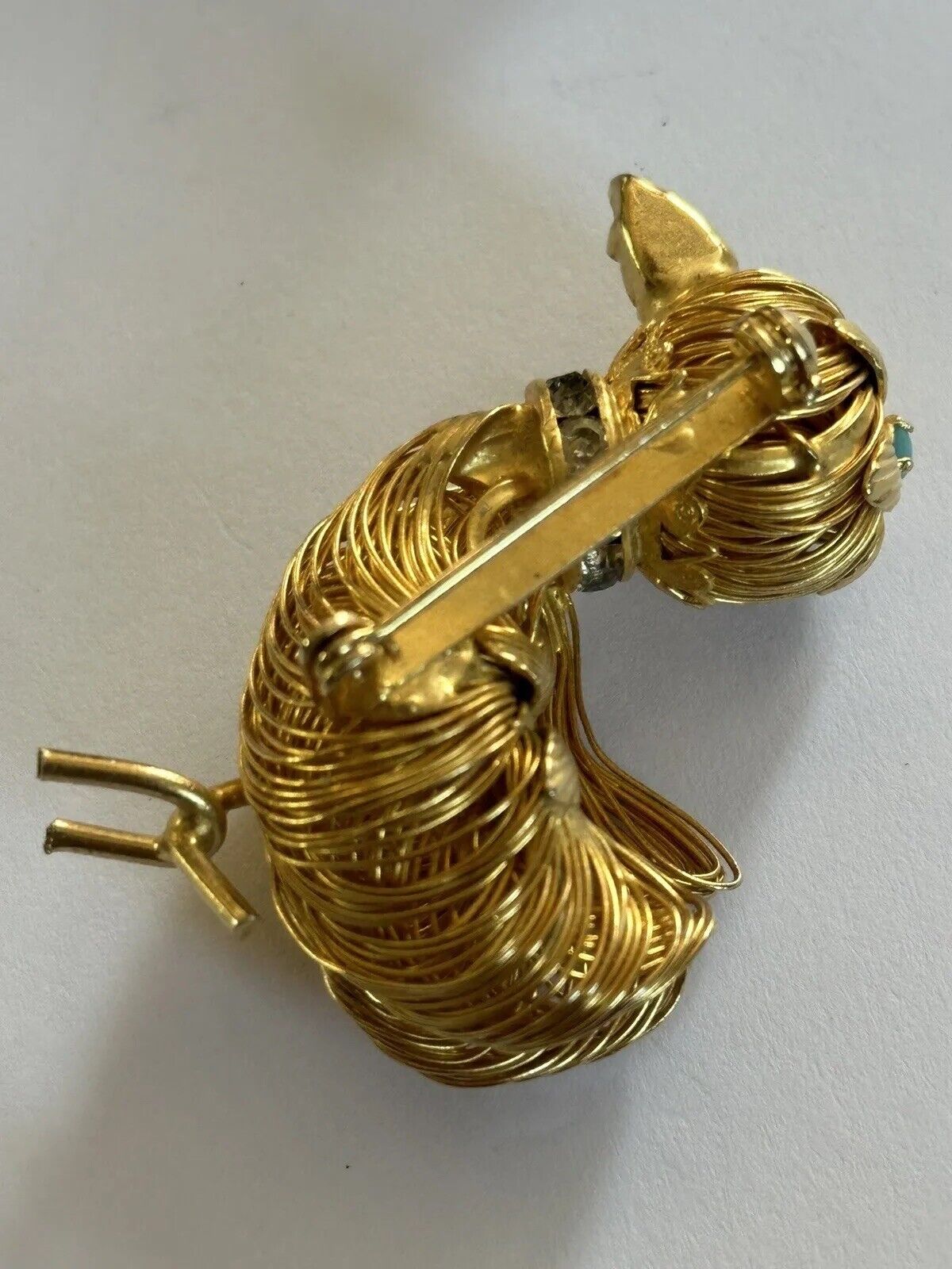 Vintage Gold Tone Wired Detailed Chick Brooch