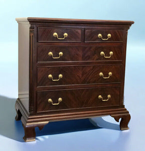 Small Mahogany Bachelors Chest Of Drawers