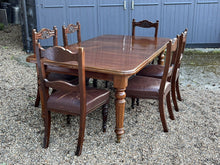 Mahogany Extending Dining Table & 6 Chairs. With 2 Leaves.