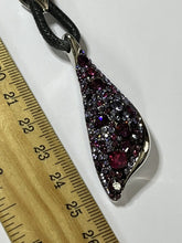 Vintage Signed 1980s Rhodium Plated Purple Crystal Pendant Necklace