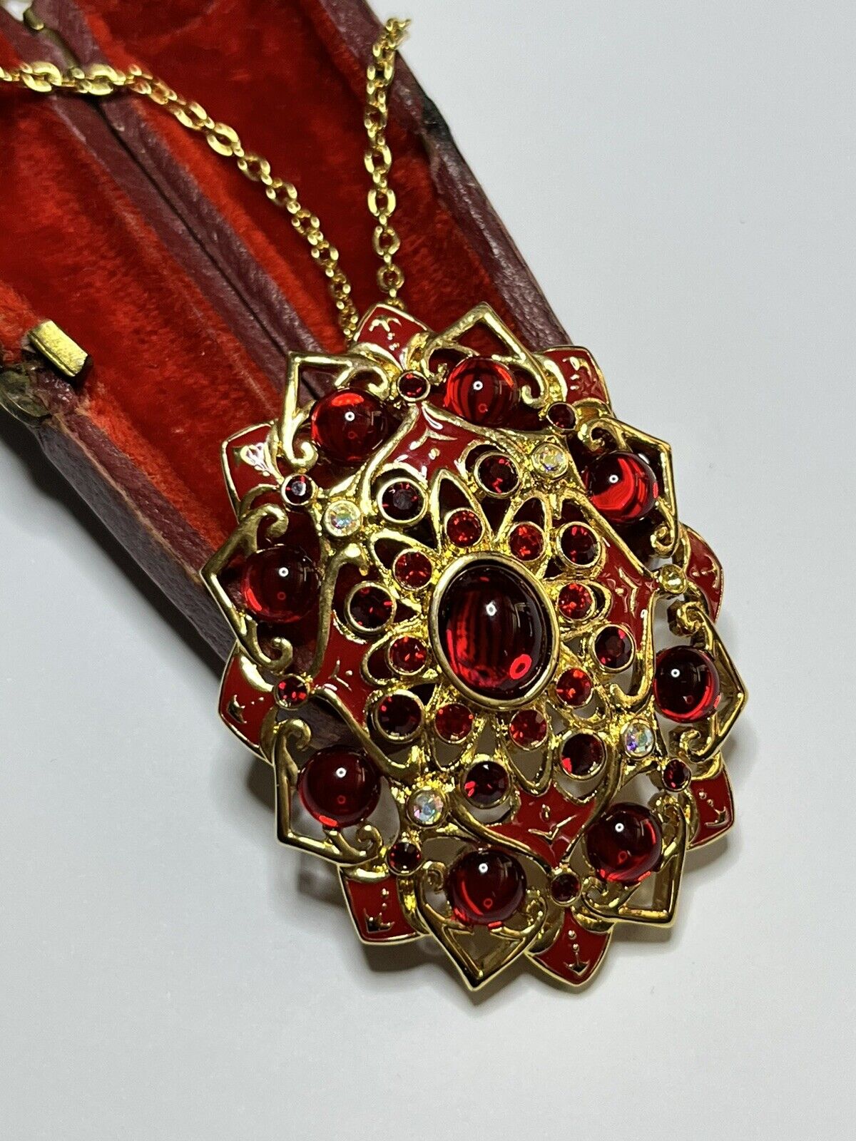 Vintage Red Cabochon Diamanté Gold Plated Pendant Necklace