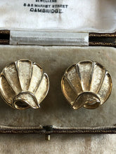 Vintage Gold Tone Shell Clip On Earrings