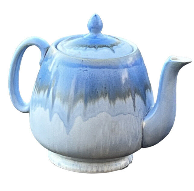 Shelley Drip Ware Tea Pot