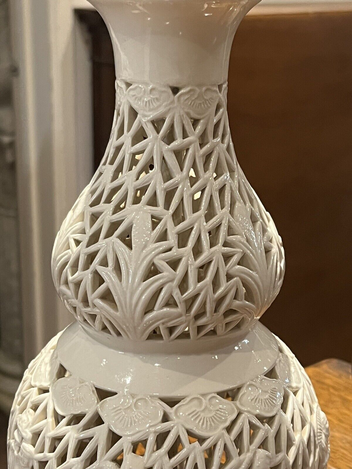 Chinese Vase That Has Been Converted To A Lamp