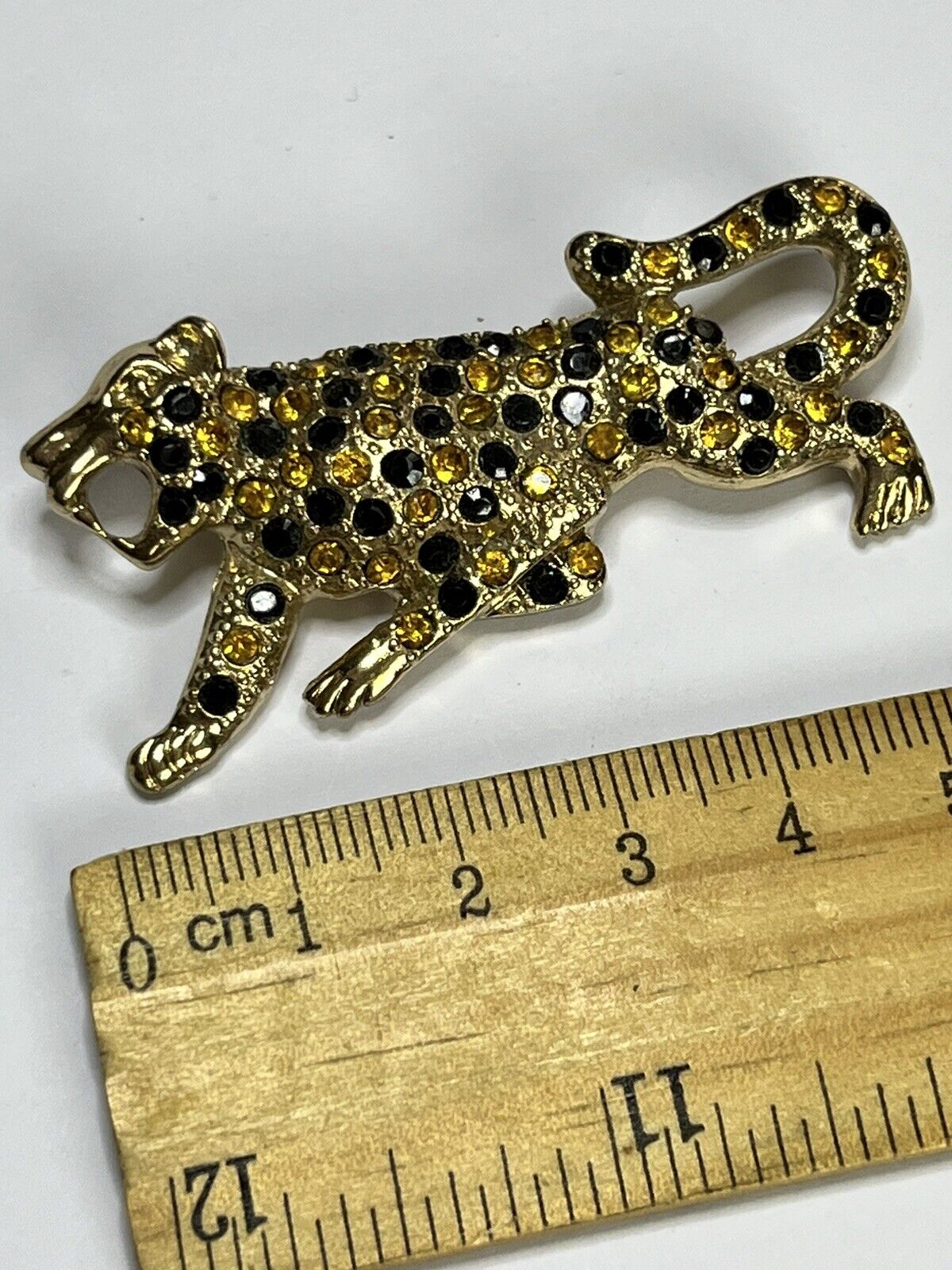 Vintage Gold Tone Leopard Diamanté Brooch