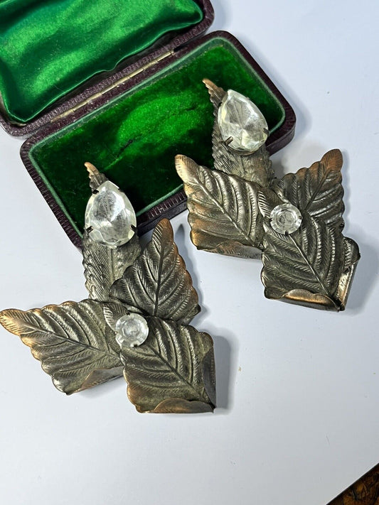 Vintage Statement Detailed Leaves Diamanté Clip On Earrings