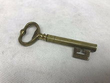 Novelty Key Corkscrew