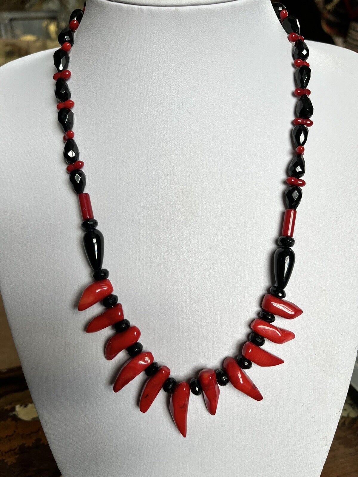 Vintage Red Coral Black Glass Beaded Necklace