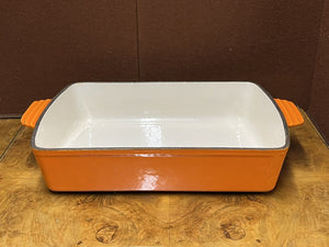 Le Creuset Cast Iron Roaster Dish. Large In Size. We Ship Worldwide.