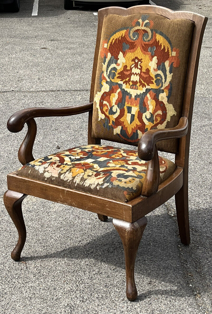 Victorian Oak Gentlemans Library Armchair With Coat Of Arms Tapestry.