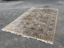 Rug, Carpet 295 X 180 Cms