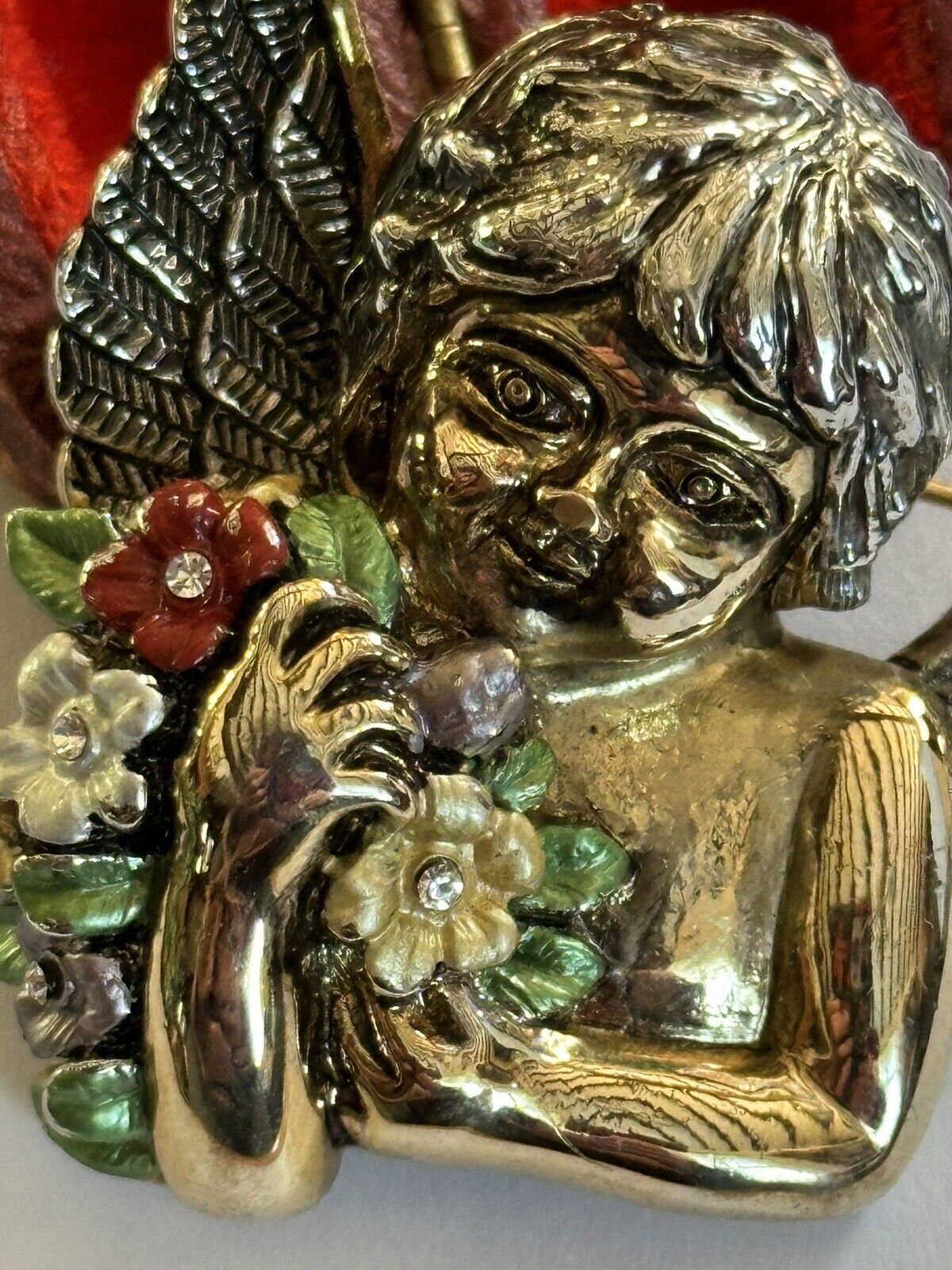 Vintage Gold Plated Enamel Cherub Flowers Brooch