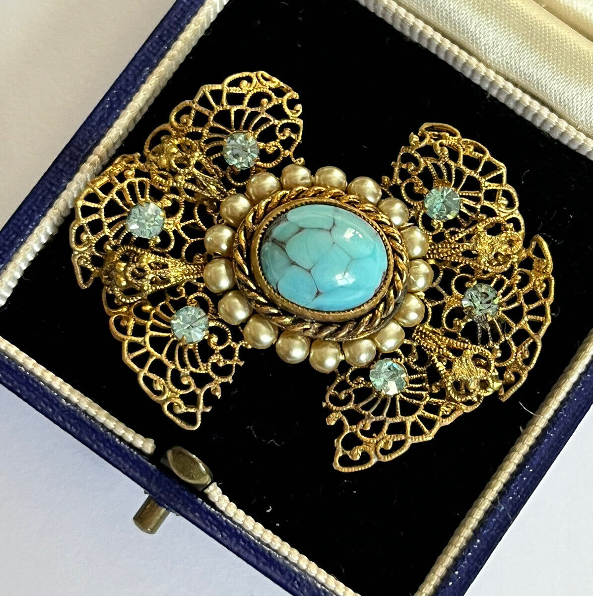 Vintage Gold Tone Filigree Diamanté Faux Turquoise Brooch