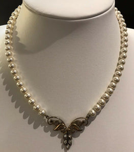 Vintage Faux Pearl Necklace Silver Gilt Necklace